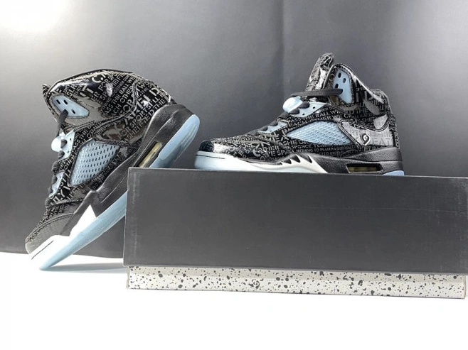 Boostmaster lin Doernbecher 5 633068-010 AIR Retro Jordan 0727